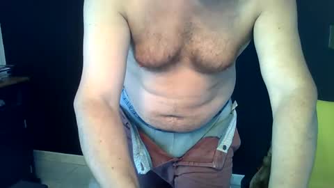 Snapshot of doggydaddi chatting on 12.18.24 Alex online show from 12.18.24