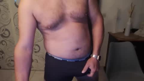 Snapshot of doggydaddi chatting on 10.03.25 Alex online show from 10.03.25