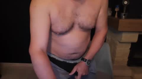 Snapshot of doggydaddi chatting on 10.13.25 Alex online show from 10.13.25