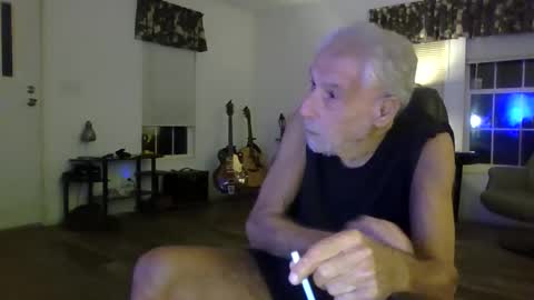 dogluc7 online show from 01.02.25