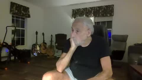 dogluc7 online show from 02.03.25