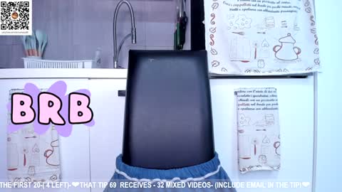 Snapshot of dolce4you69 chatting on 01.22.25 Dea----IF YOU WANT TO SUPPORT ME -Purshase subscribtions scroll BIO  THANK YOU LOVE - online show from 01.22.25