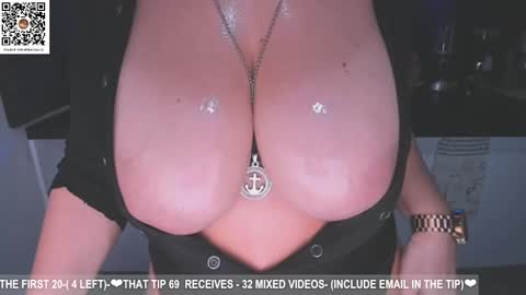 Snapshot of dolce4you69 chatting on 02.09.25 Dea----IF YOU WANT TO SUPPORT ME -Purshase subscribtions scroll BIO  THANK YOU LOVE - online show from 02.09.25