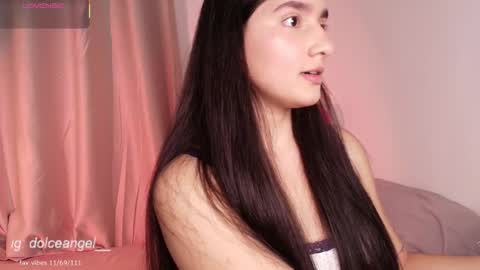 Snapshot of dolceangel__ chatting on 09.17.25 Blair online show from 09.17.25