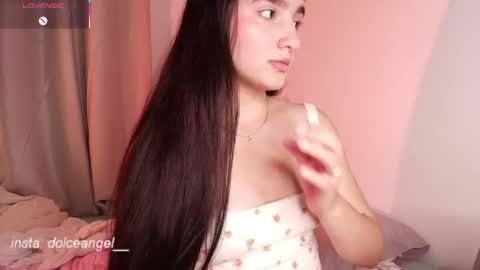 Snapshot of dolceangel__ chatting on 09.24.25 Blair online show from 09.24.25