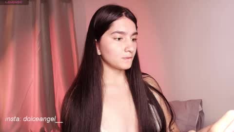 Snapshot of dolceangel__ chatting on 09.27.25 Blair online show from 09.27.25