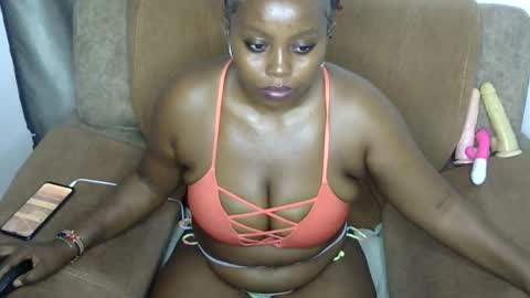 Snapshot of doll_9 chatting on 09.14.25 doll_9 online show from 09.14.25