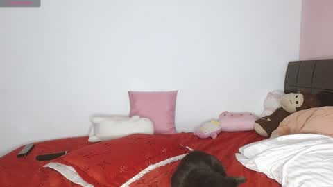 Auro and Santiago online show from 01.07.25