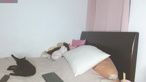 Auro and Santiago online show from 01.21.25