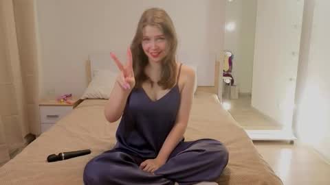 Snapshot of doll_ball chatting on 02.21.26 Ann online show from 02.21.26