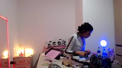 Snapshot of doll_sary chatting on 06.12.26 Catherine XXX online show from 06.12.26