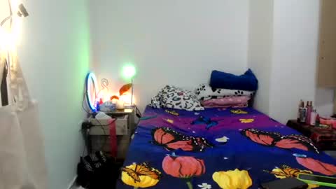 Snapshot of doll_sary chatting on 06.24.26 Catherine XXX online show from 06.24.26
