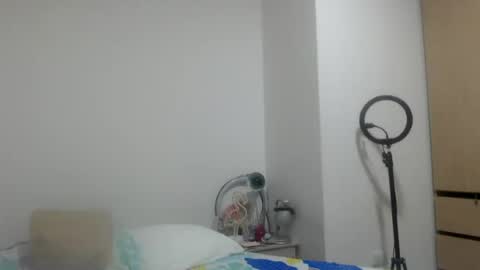 Snapshot of doll_sary chatting on 07.30.26 Catherine XXX online show from 07.30.26