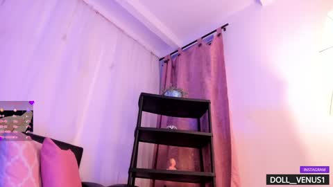 Roxana  independent model can you help me reach 100 hands up uwu online show from 01.21.25