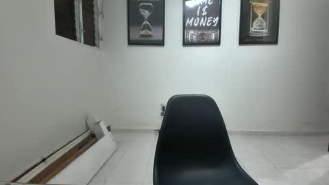 DollarHot30 online show from 01.04.25