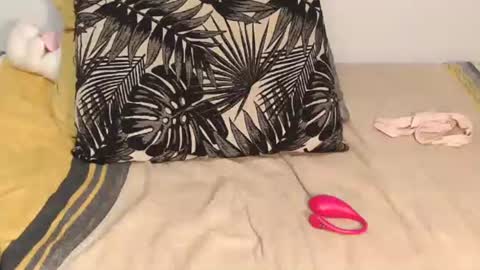 dollerotica699 online show from 09.26.25