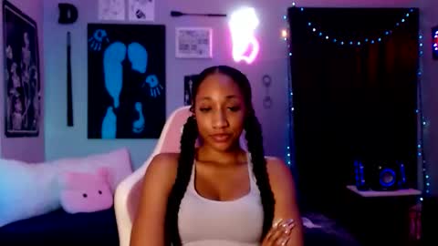 Snapshot of dollfacebeauty_x chatting on 03.29.26 Princess DollfaceBeauty online show from 03.29.26