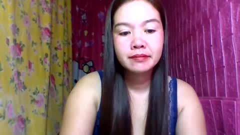 Snapshot of dolly_jane34 chatting on 10.21.25 dolly_jane34 online show from 10.21.25