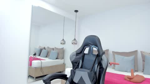 dolly walker online show from 01.24.25