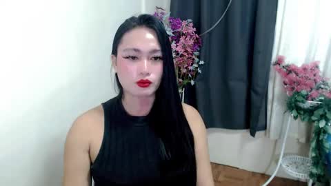 YUMEE online show from 11.30.25