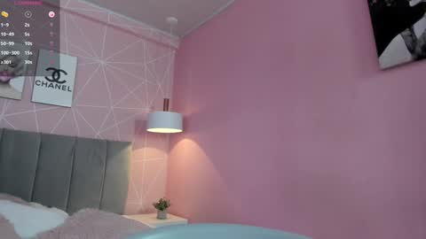 Call me Zoe  online show from 02.06.25