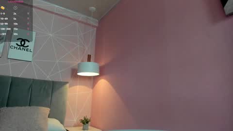 Call me Zoe  online show from 02.08.25