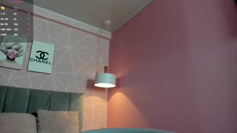 Call me Zoe  online show from 02.11.25