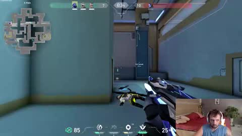 Snapshot of dollybm chatting on 09.11.25 Phoebe Mike online show from 09.11.25