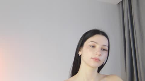 Snapshot of dollyvega chatting on 01.24.25 Dolly online show from 01.24.25