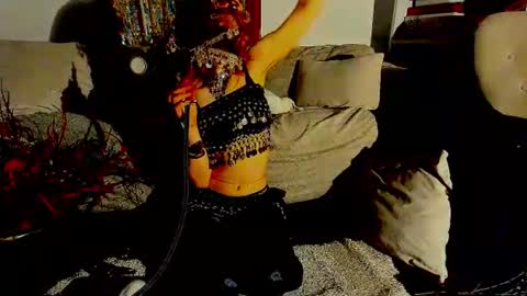 Dolores Sage online show from 04.06.26