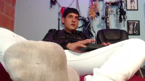 Diego Castell online show from 11.25.25