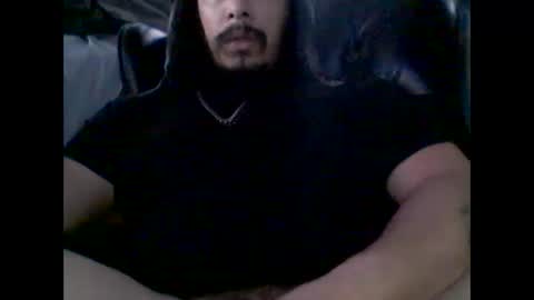 Snapshot of domanarchist chatting on 01.06.25 Sullyboyx online show from 01.06.25