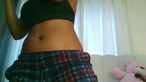 Amarie noels online show from 12.21.25