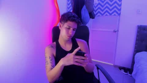 Snapshot of domi_master chatting on 01.30.25 MASTER online show from 01.30.25