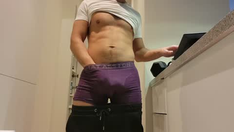 Snapshot of dominance chatting on 12.28.24 Master Dominance online show from 12.28.24