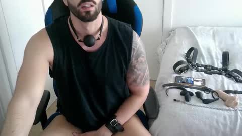 DominatedTitan online show from 11.09.25