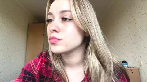 Mia online show from 05.31.26
