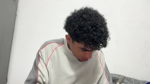 Snapshot of dominic_brand chatting on 10.01.25 Brandon online show from 10.01.25