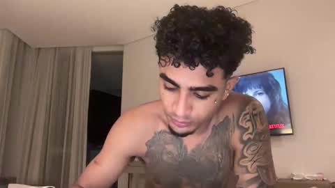 Snapshot of dominic_brand chatting on 10.08.25 Brandon online show from 10.08.25