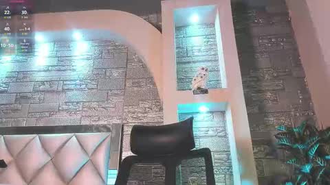 Snapshot of dominic_de_luca chatting on 09.16.25 dominic de luca online show from 09.16.25