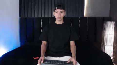 Dominic online show from 03.04.26