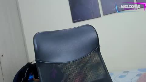 Snapshot of dominic_silva chatting on 01.13.25 Dominic online show from 01.13.25