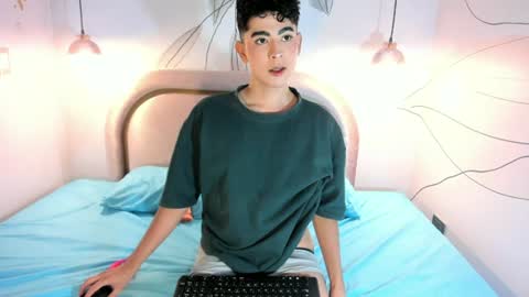 Snapshot of dominicjay_ chatting on 07.22.26 DOMINIC online show from 07.22.26