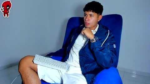 Snapshot of dominick_king chatting on 05.19.26 Dominic online show from 05.19.26