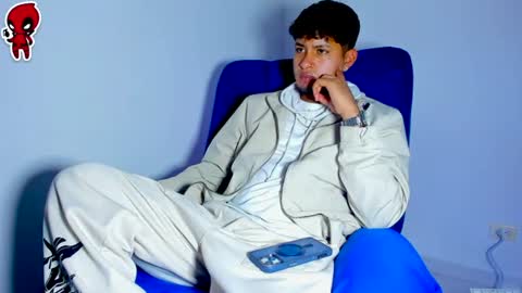 Snapshot of dominick_king chatting on 06.20.26 Dominic online show from 06.20.26