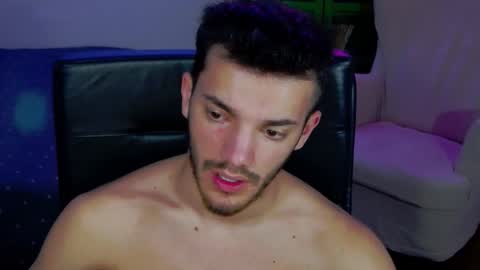 Snapshot of dominicvalente chatting on 11.06.25 dominicvalente online show from 11.06.25