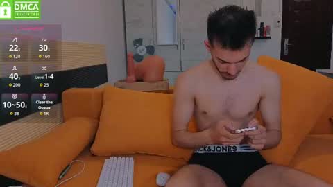 Snapshot of dominicvalente chatting on 06.16.26 dominicvalente online show from 06.16.26