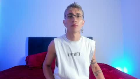 Dominik online show from 04.26.26