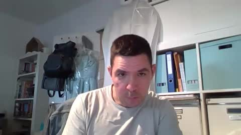 Snapshot of dominik_home chatting on 06.01.26 dominik_home online show from 06.01.26