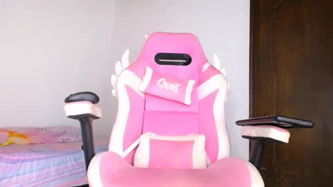   online show from 11.20.25